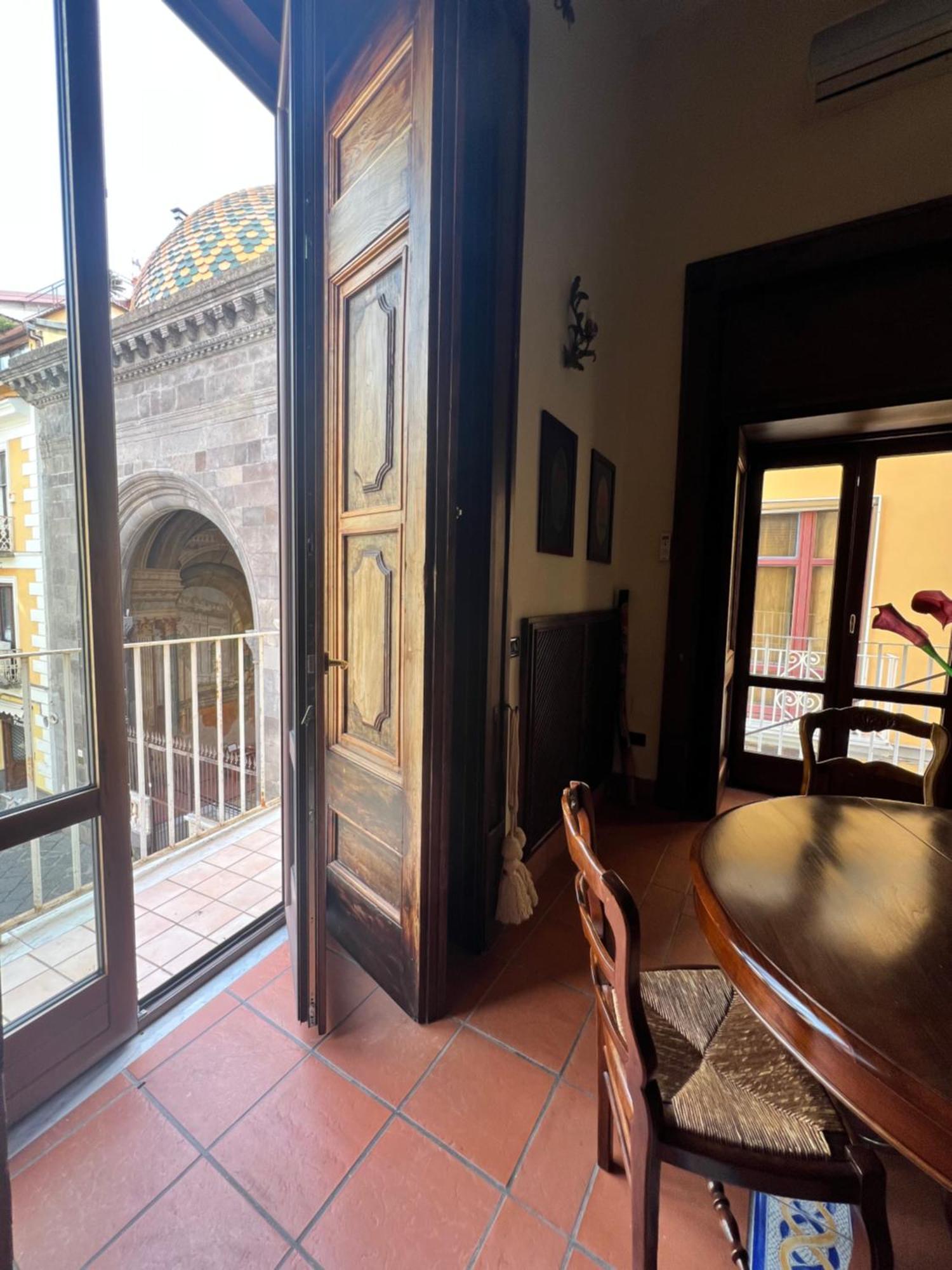 ソレントPalazzo Ammone - Sedil Dominovaアパートメント エクステリア 写真